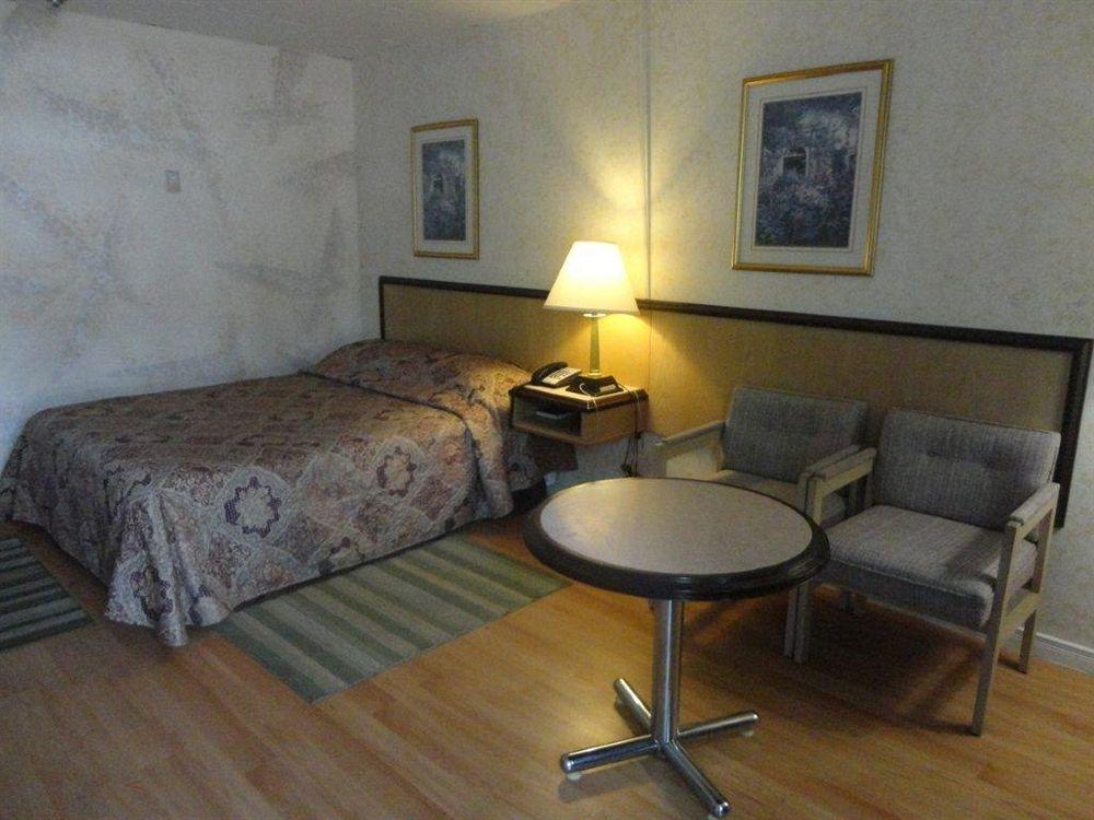 Niagara Parkway Court Motel Εξωτερικό φωτογραφία