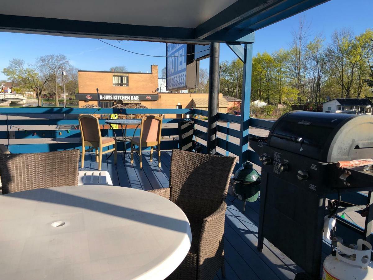 Niagara Parkway Court Motel Εξωτερικό φωτογραφία